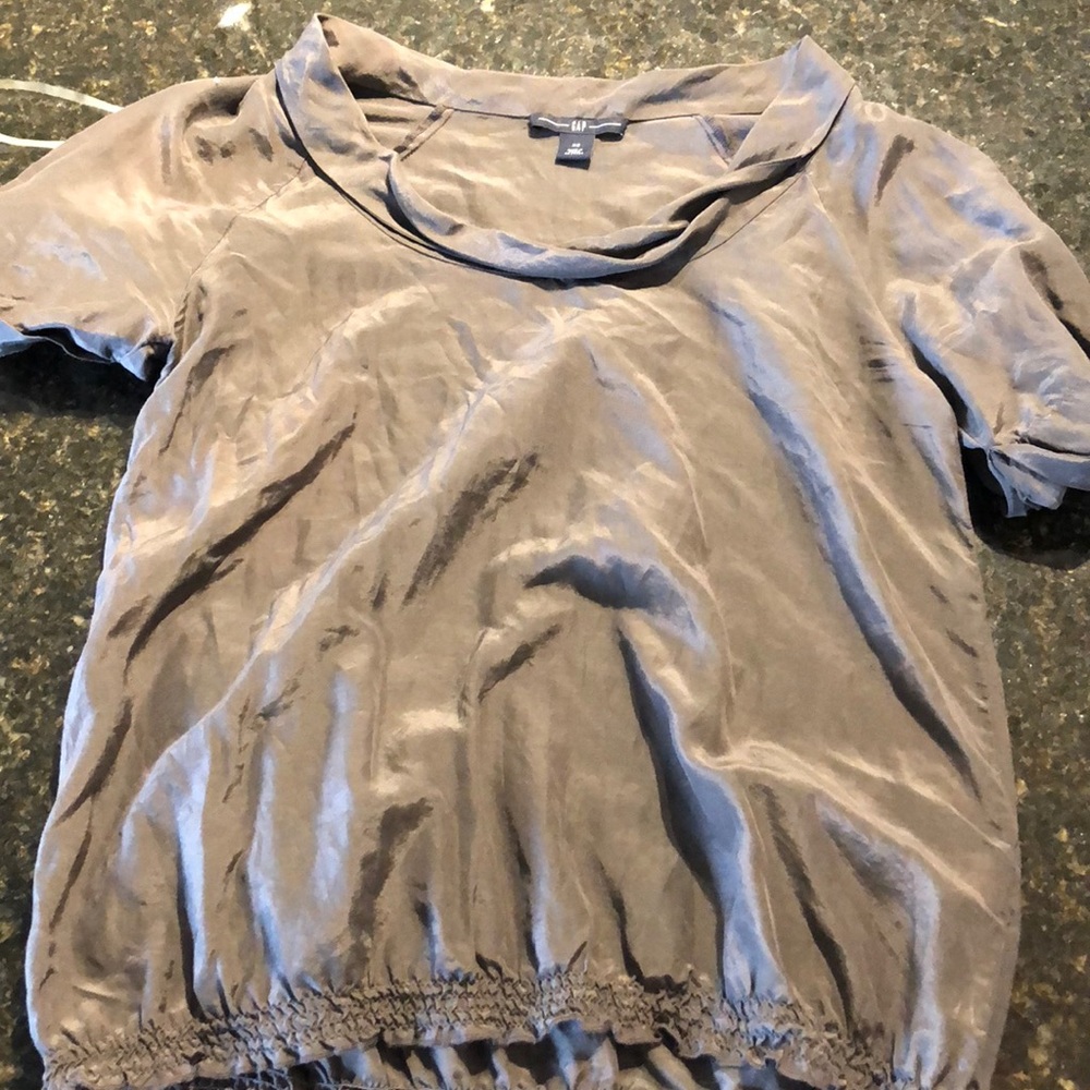 Gap top